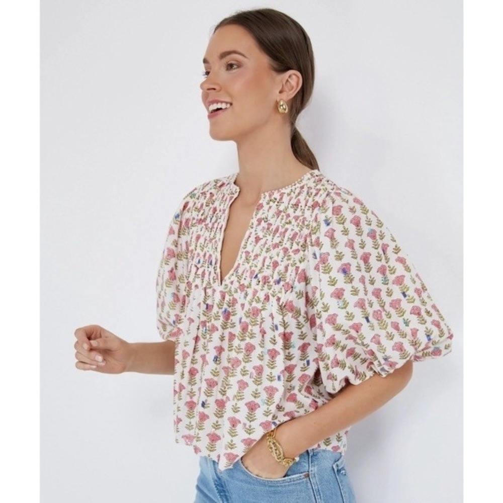 Saylor Cherry Blossom Jiby Blouse $198 Women's Size Large EUC